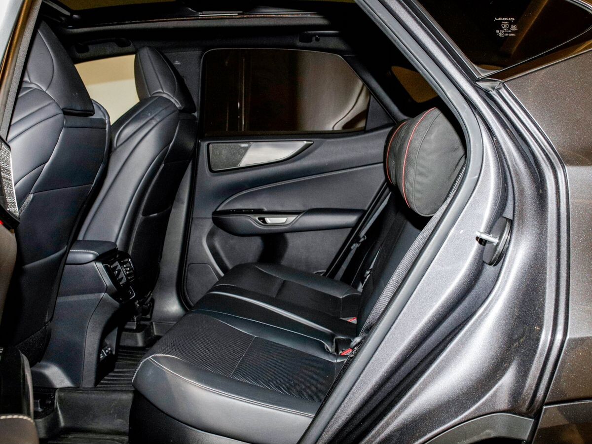 Lexus NX350h 2021 - фото автомобиля