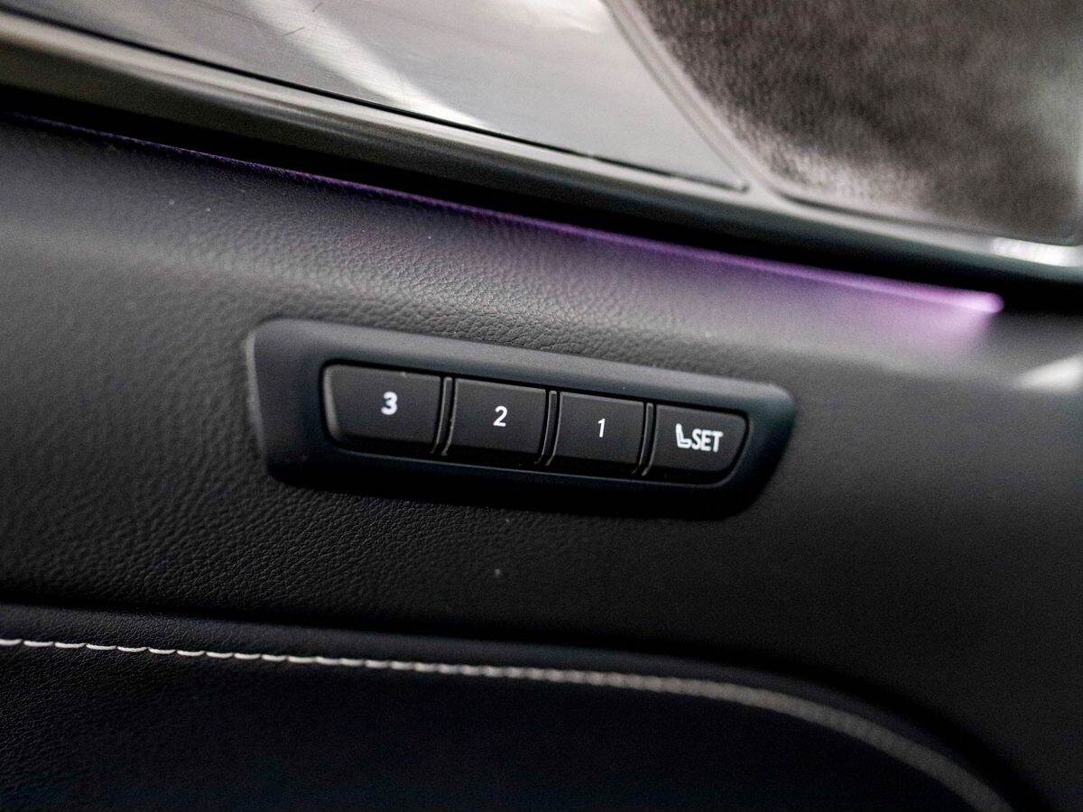 Lexus NX350 2022 - фото автомобиля