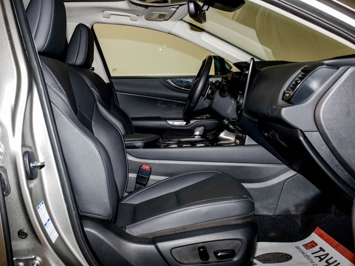 Lexus NX350 2022 - фото автомобиля