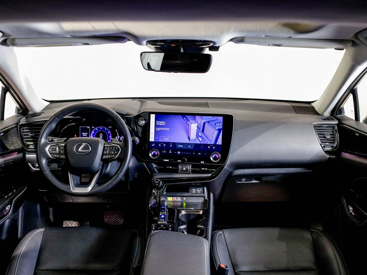 Lexus NX350 2022 - фото автомобиля