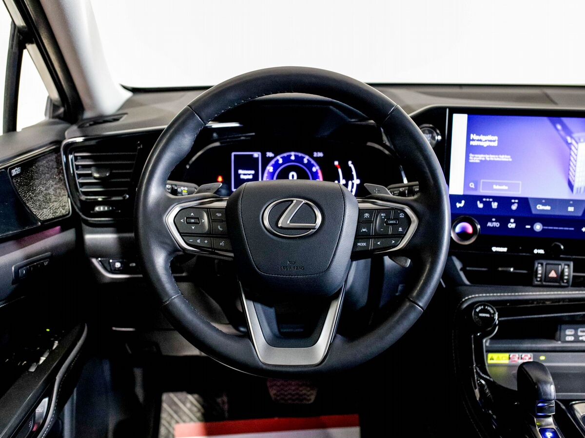 Lexus NX350 2022 - фото автомобиля