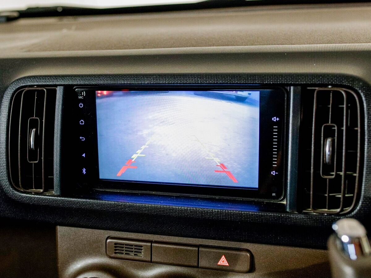 Toyota Passo 2015 - фото автомобиля