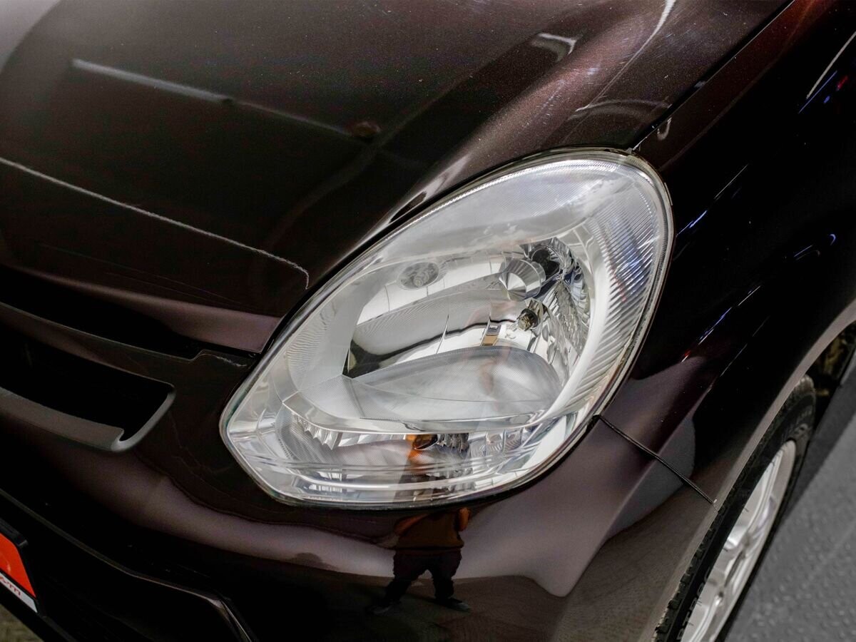 Toyota Passo 2015 - фото автомобиля