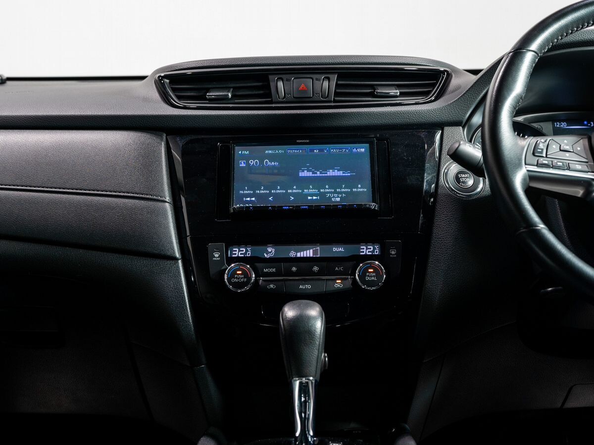 Nissan X-Trail 2019 - фото автомобиля