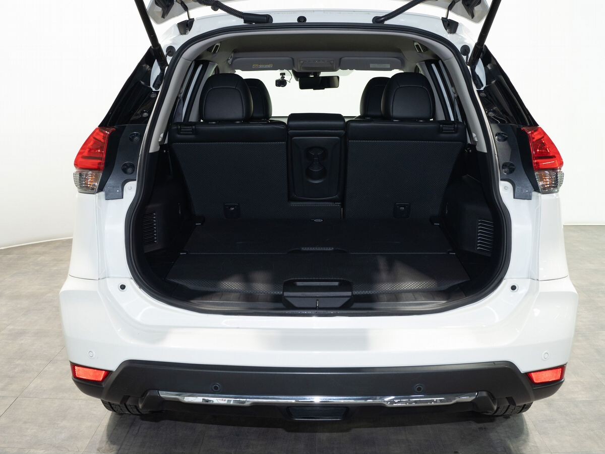 Nissan X-Trail 2019 - фото автомобиля