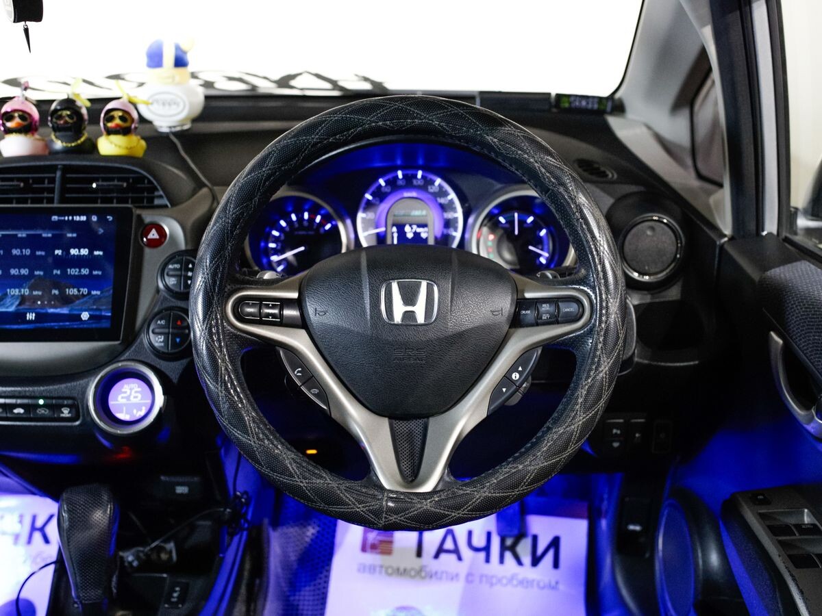 Honda Fit 2010 - фото автомобиля