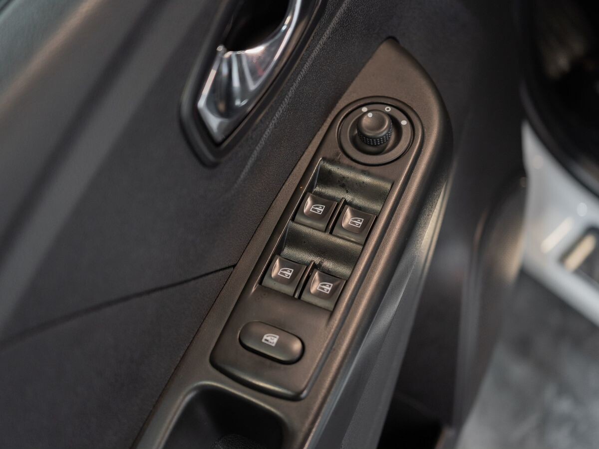 Renault Kaptur 2019 - фото автомобиля