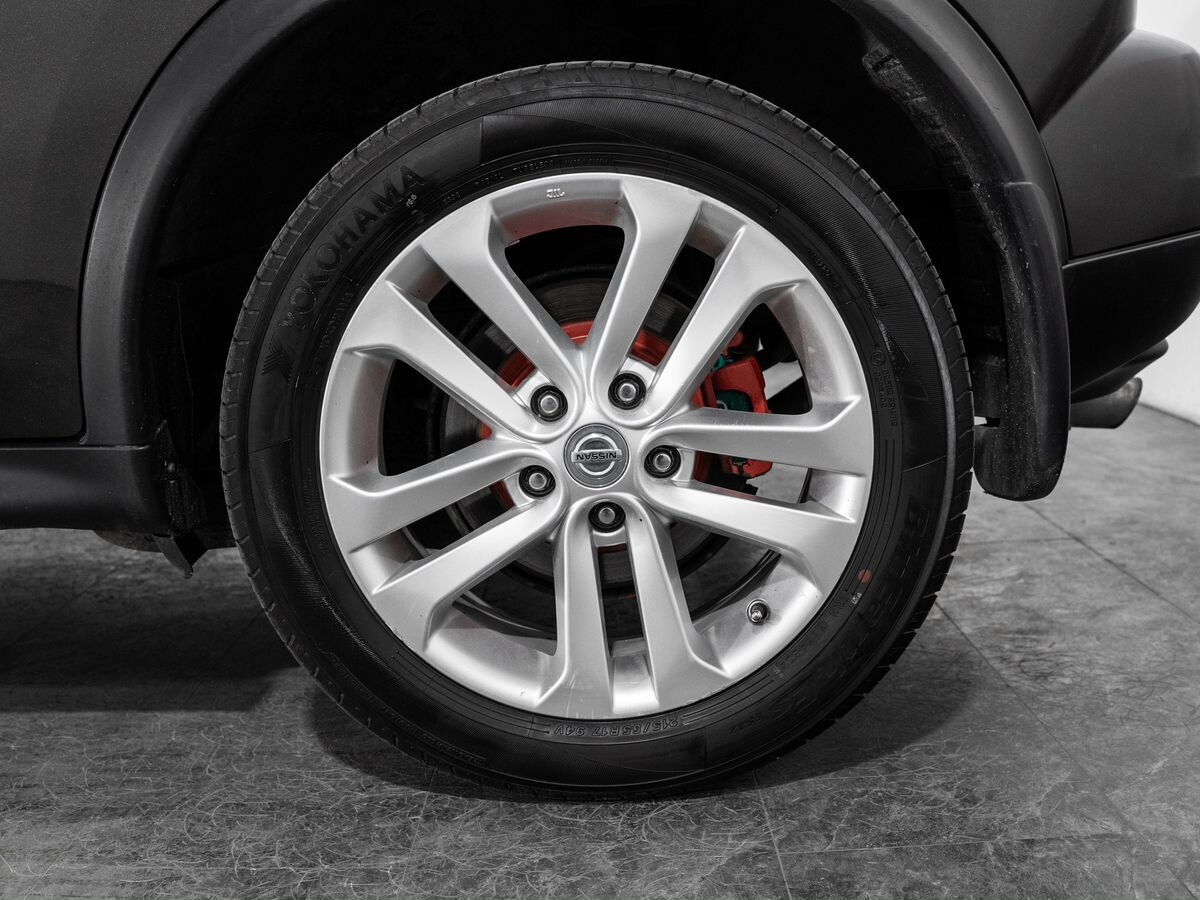 Nissan Juke 2011 - фото автомобиля