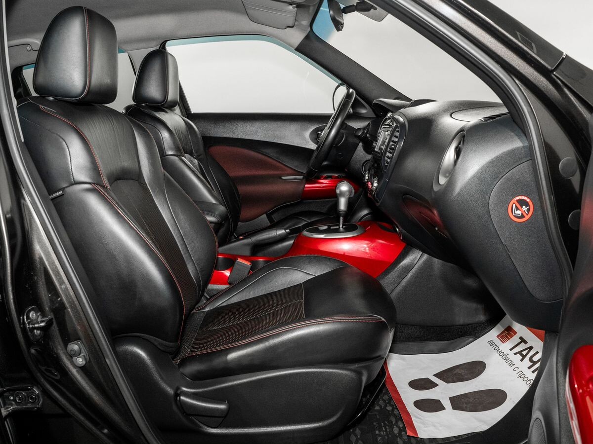 Nissan Juke 2011 - фото автомобиля