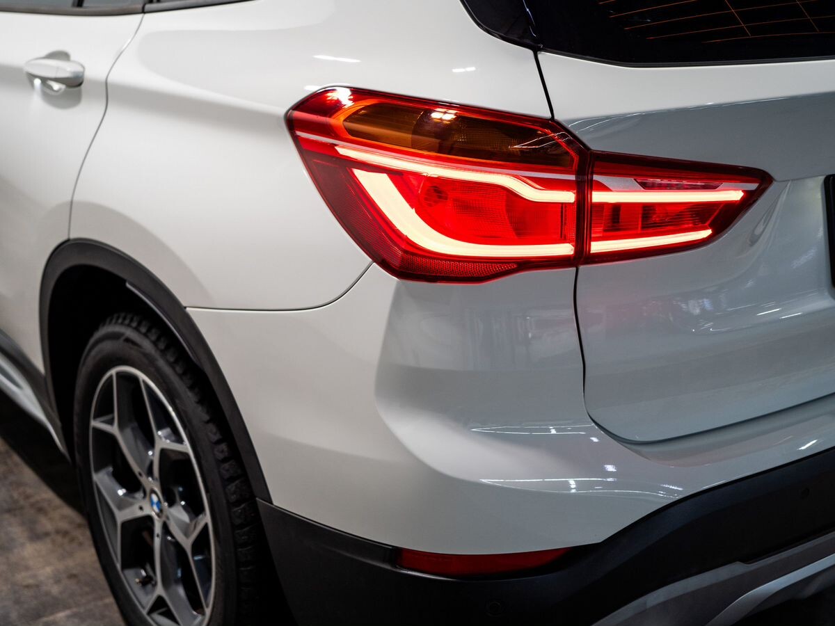 BMW X1 2016 - фото автомобиля
