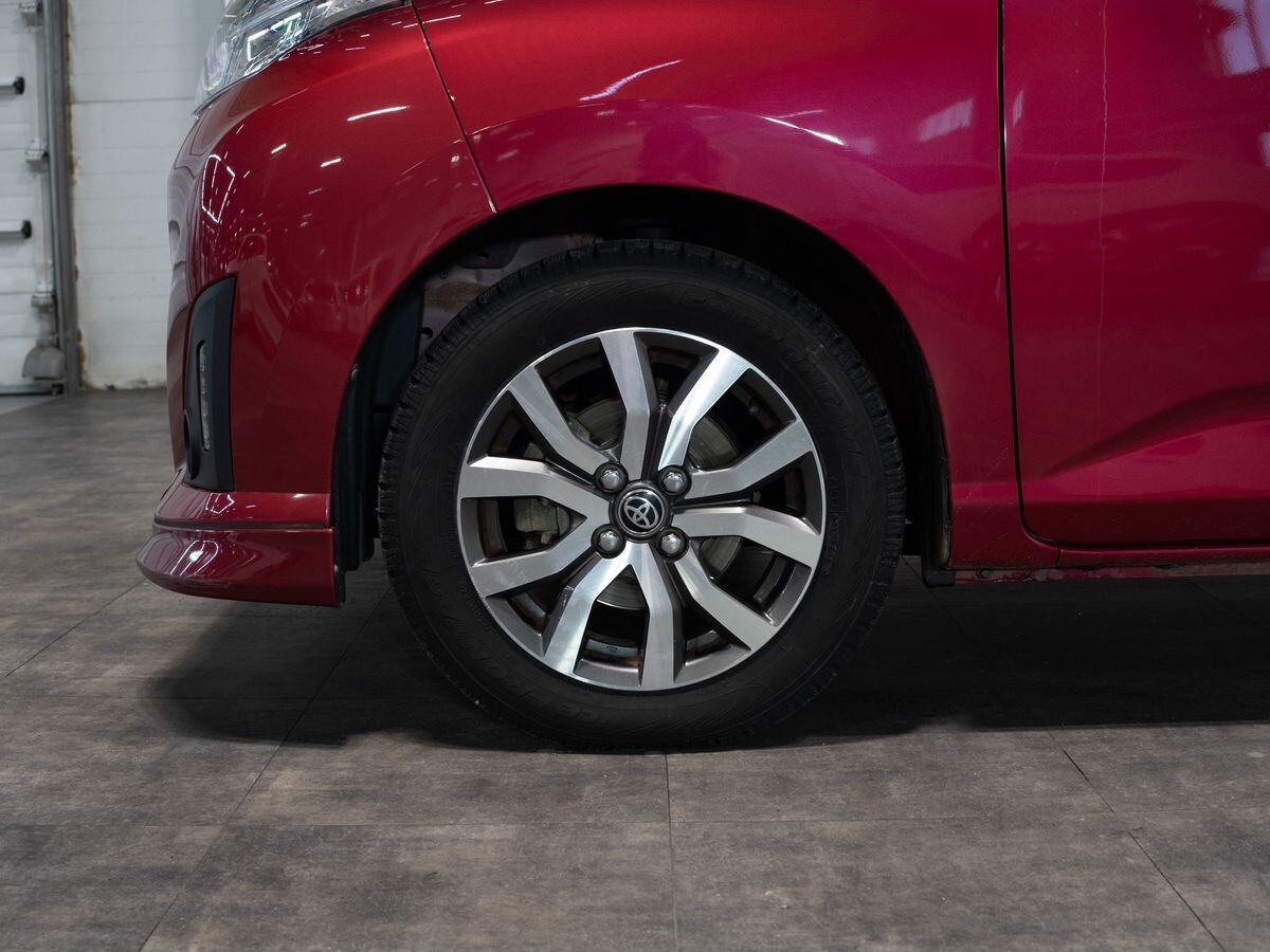 Toyota Roomy 2018 - фото автомобиля
