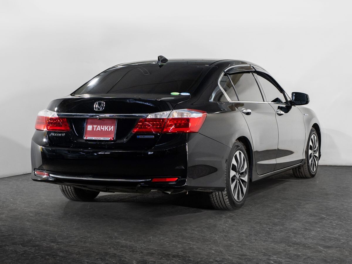 Honda Accord 2013 - фото автомобиля