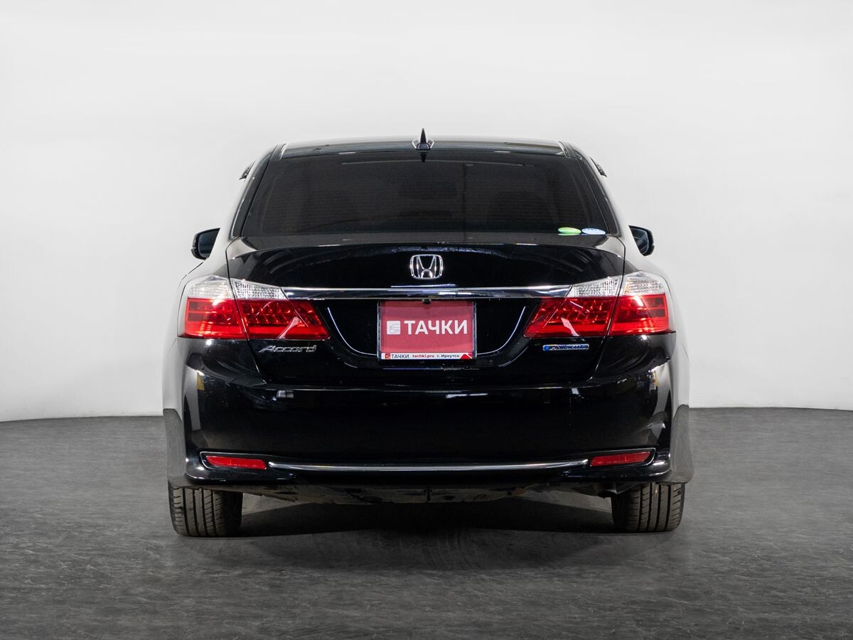 Honda Accord 2013 - фото автомобиля