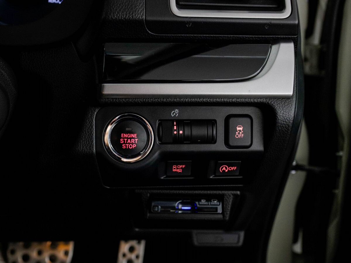Subaru XV 2016 - фото автомобиля