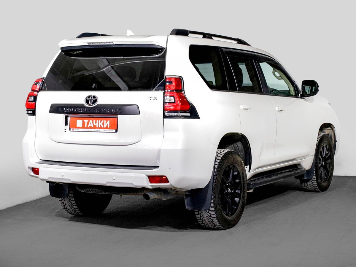 Toyota Land Cruiser Prado 2023 - фото автомобиля