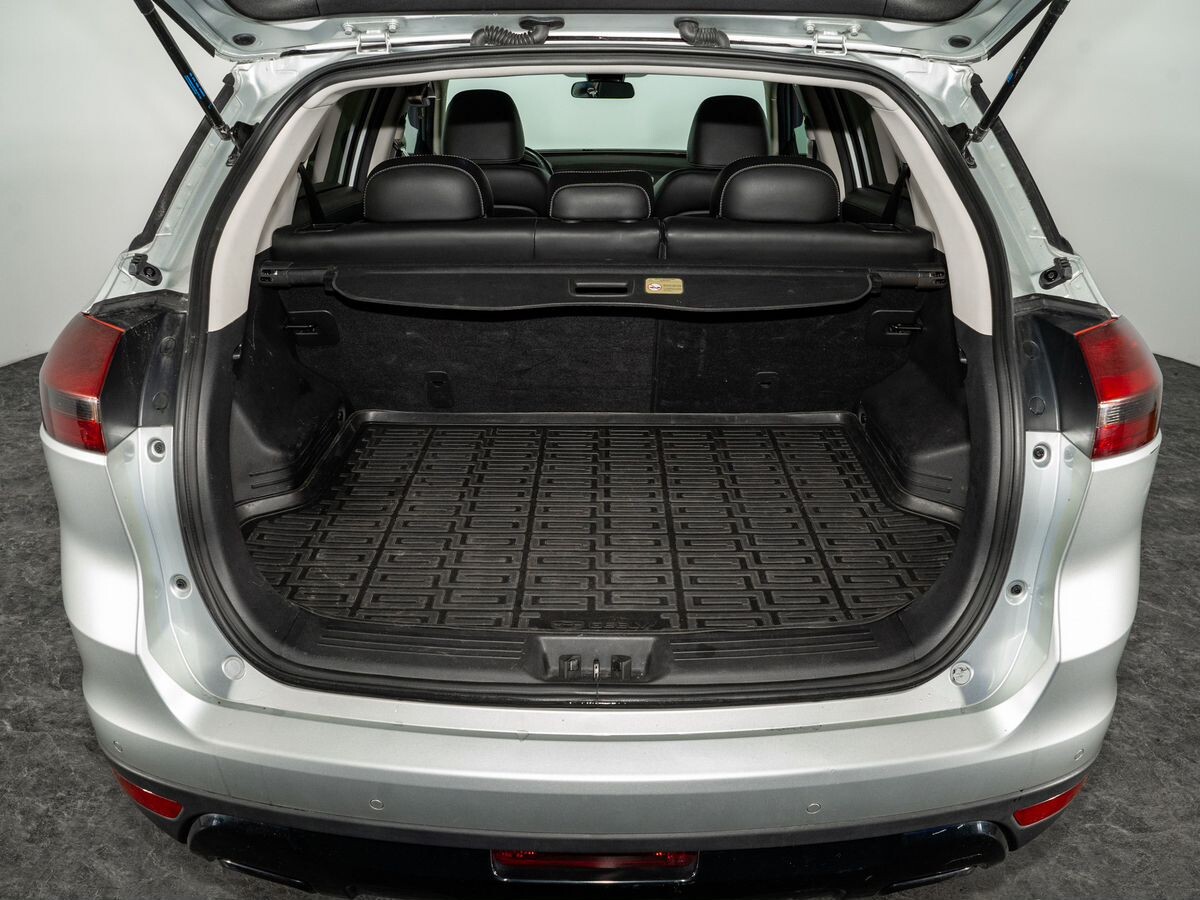 Geely Atlas 2021 - фото автомобиля