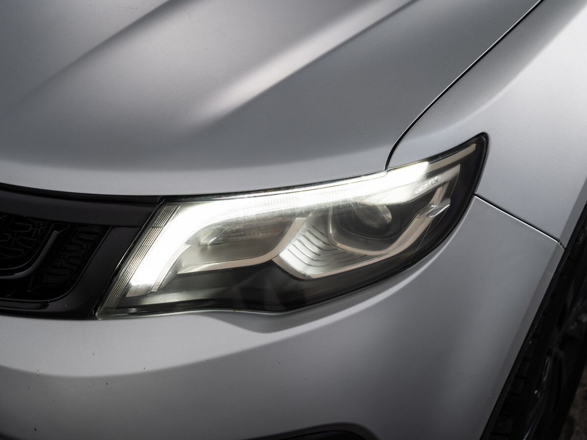 Geely Atlas 2021 - фото автомобиля