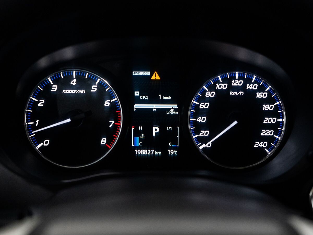 Mitsubishi Outlander 2014 - фото автомобиля