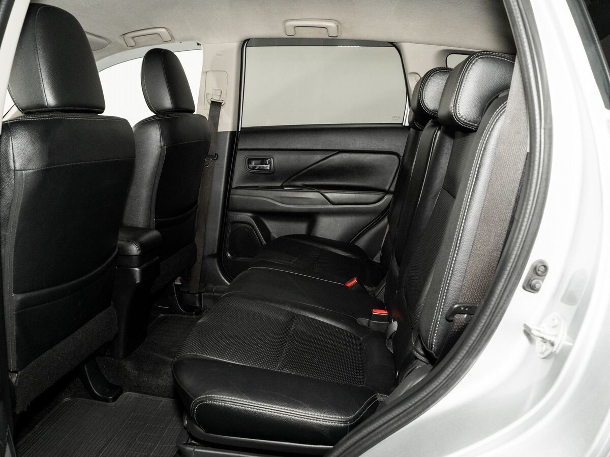 Mitsubishi Outlander 2014 - фото автомобиля