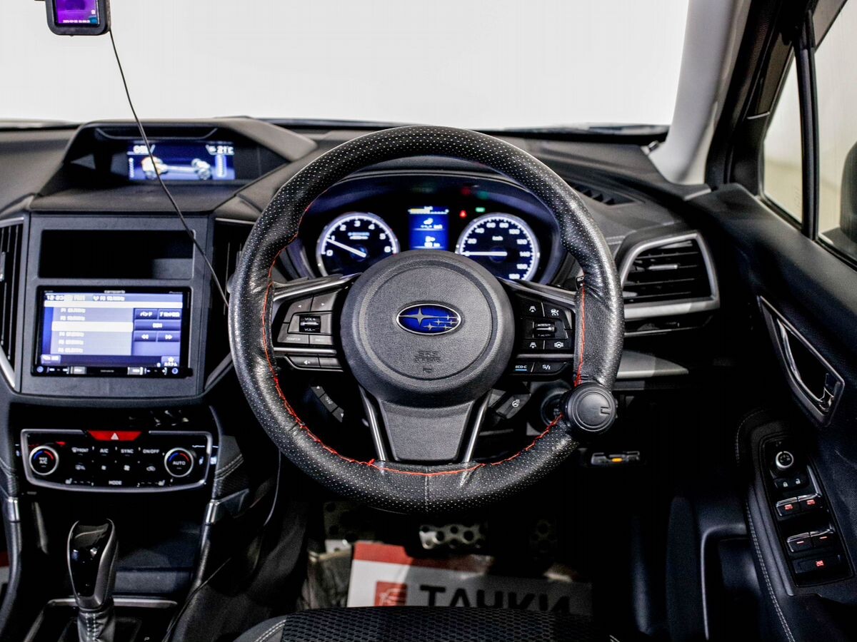 Subaru Forester 2019 - фото автомобиля
