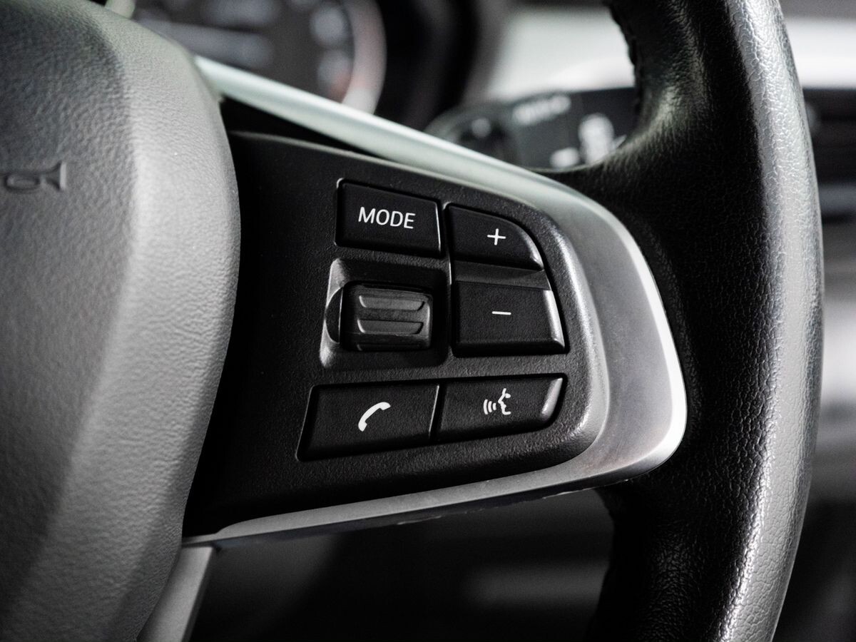 BMW X1 2015 - фото автомобиля