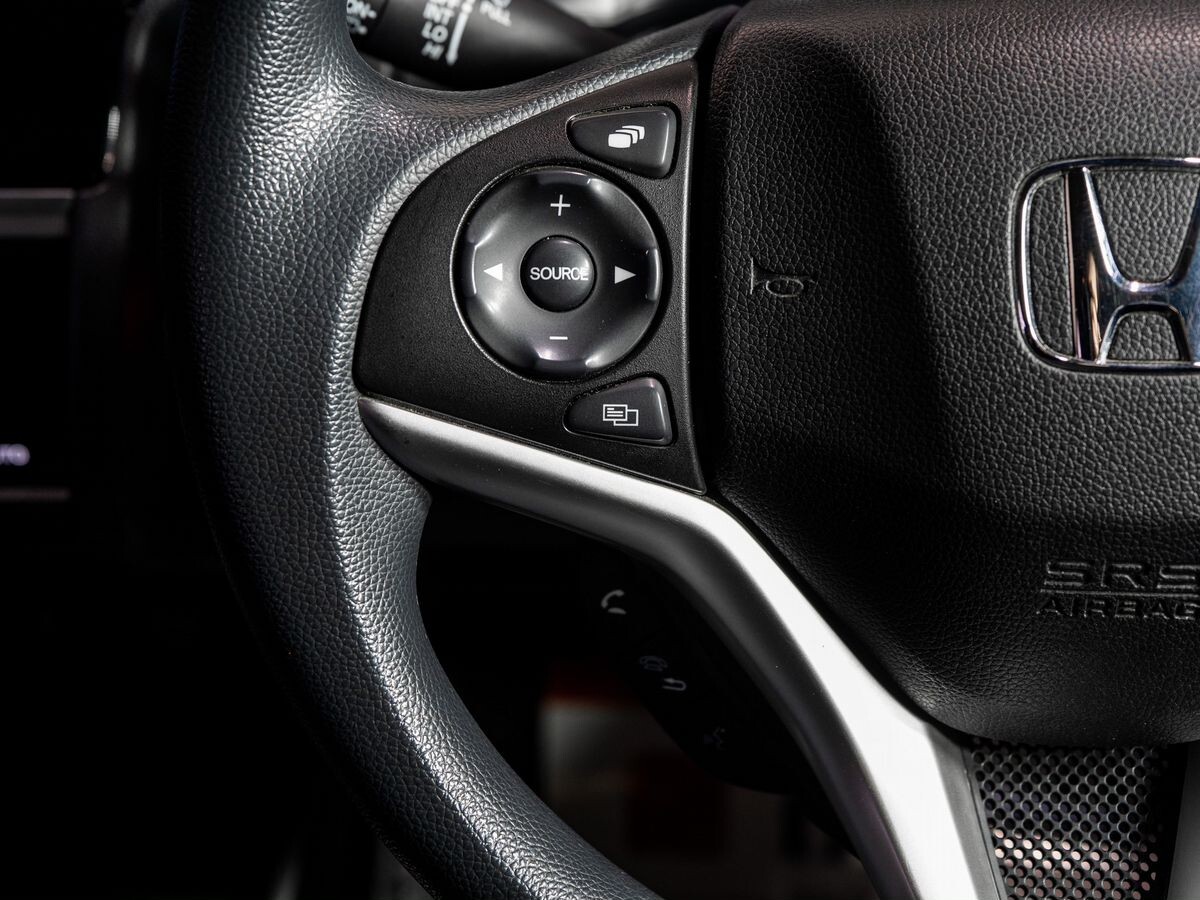 Honda Fit 2019 - фото автомобиля