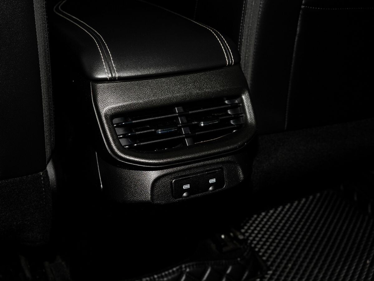 Haval H6 2021 - фото автомобиля