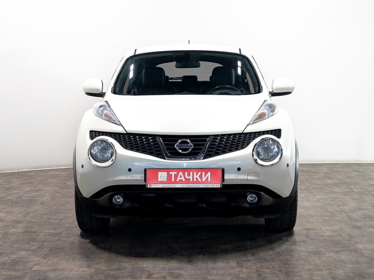Nissan Juke 2011 - фото автомобиля