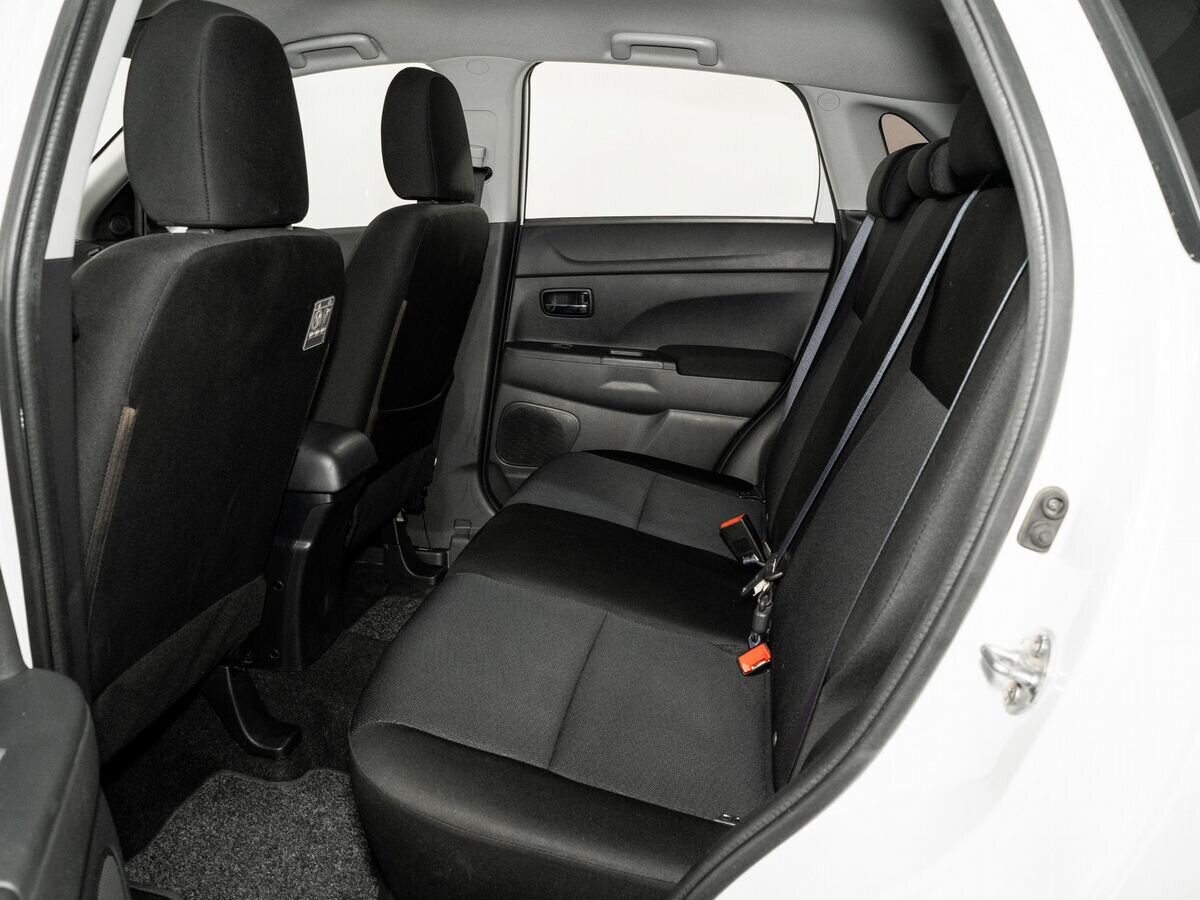 Mitsubishi ASX 2012 - фото автомобиля
