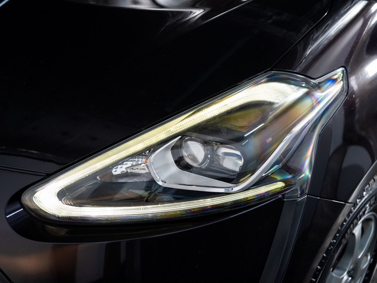 Toyota Sienta 2018 - фото автомобиля