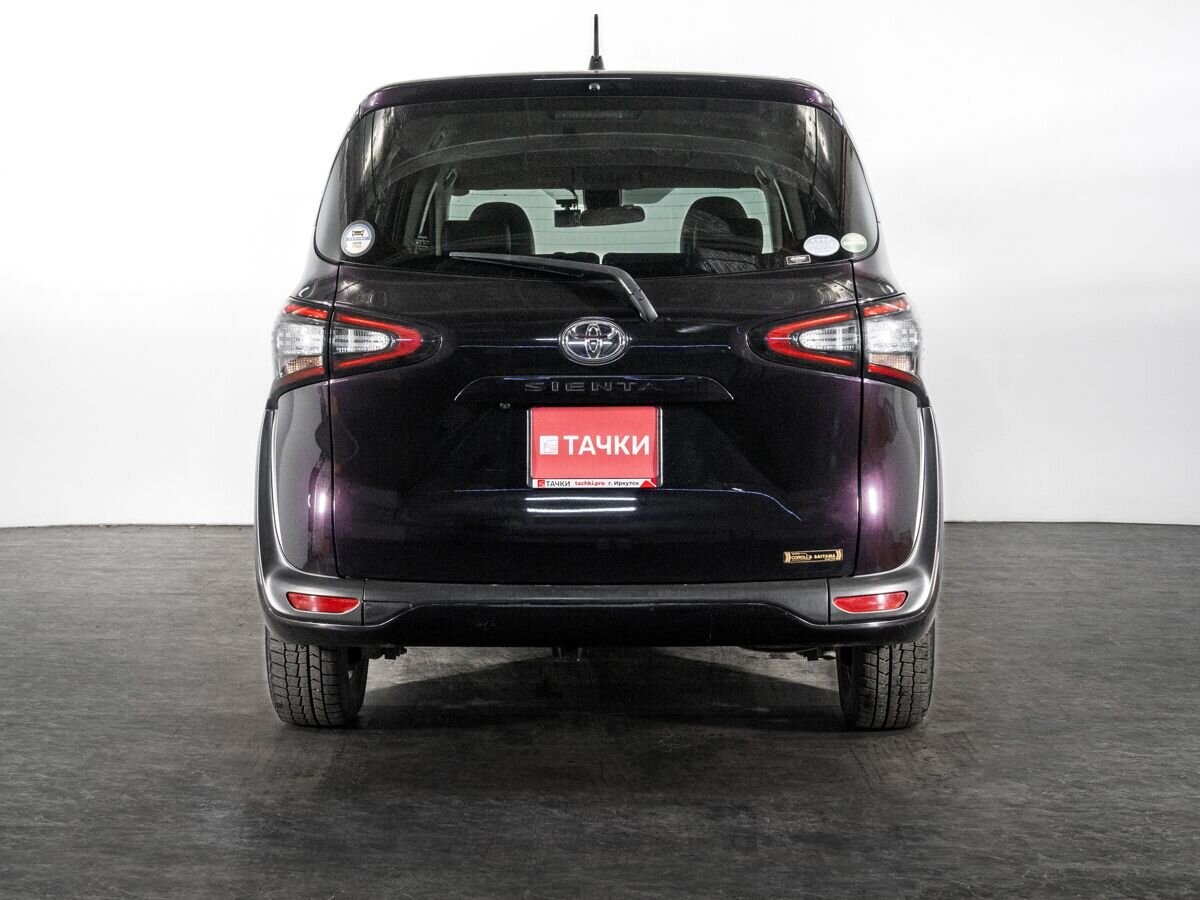 Toyota Sienta 2018 - фото автомобиля