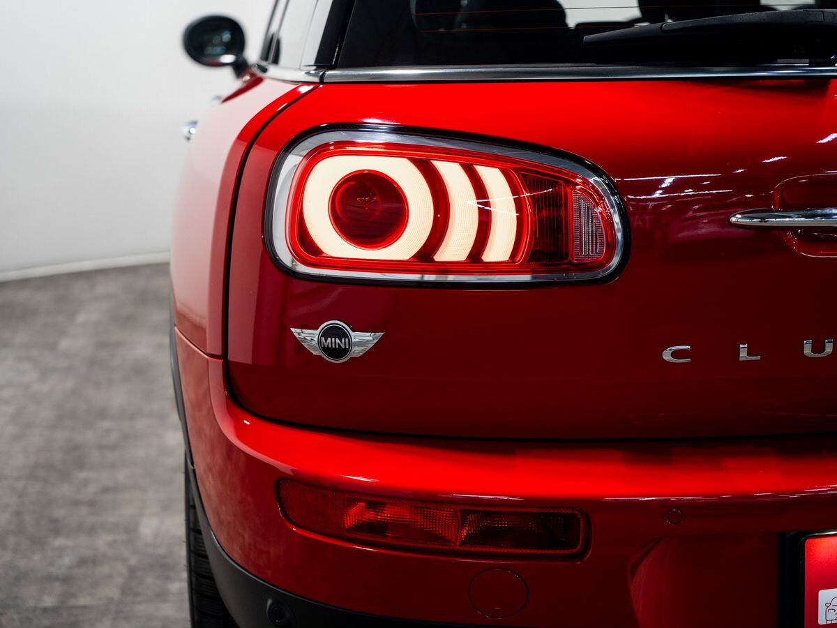 MINI Clubman 2018 - фото автомобиля