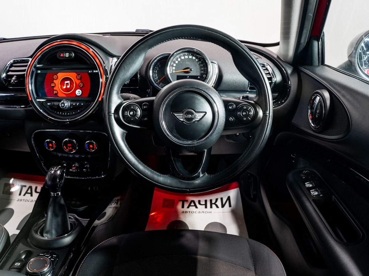 MINI Clubman 2018 - фото автомобиля