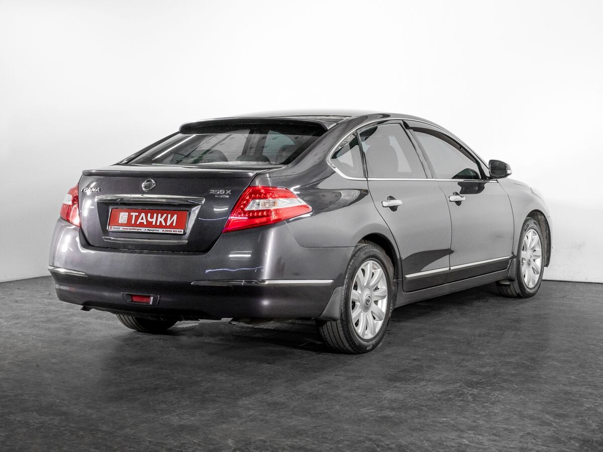 Nissan Teana 2011 - фото автомобиля