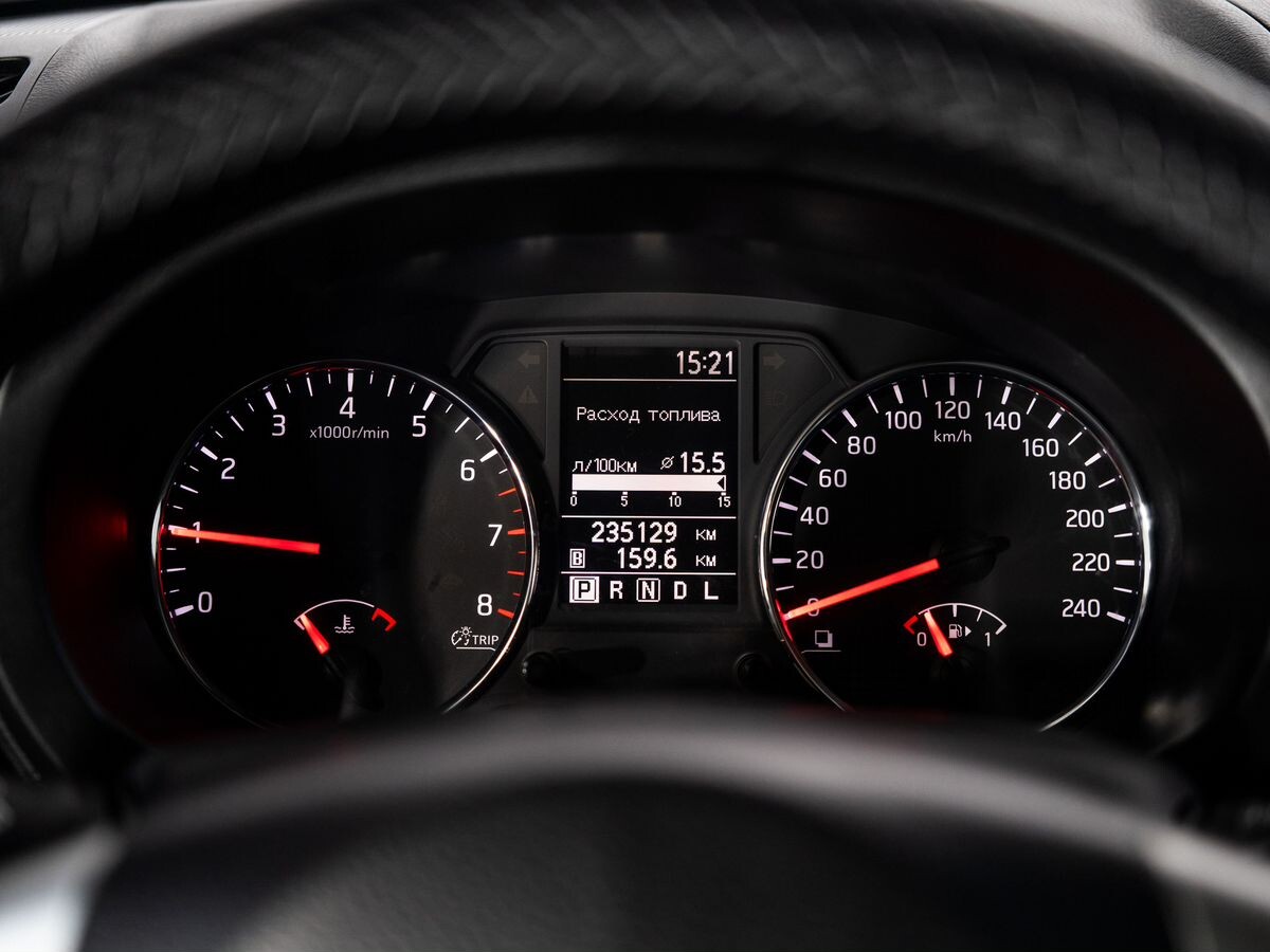 Nissan X-Trail 2011 - фото автомобиля