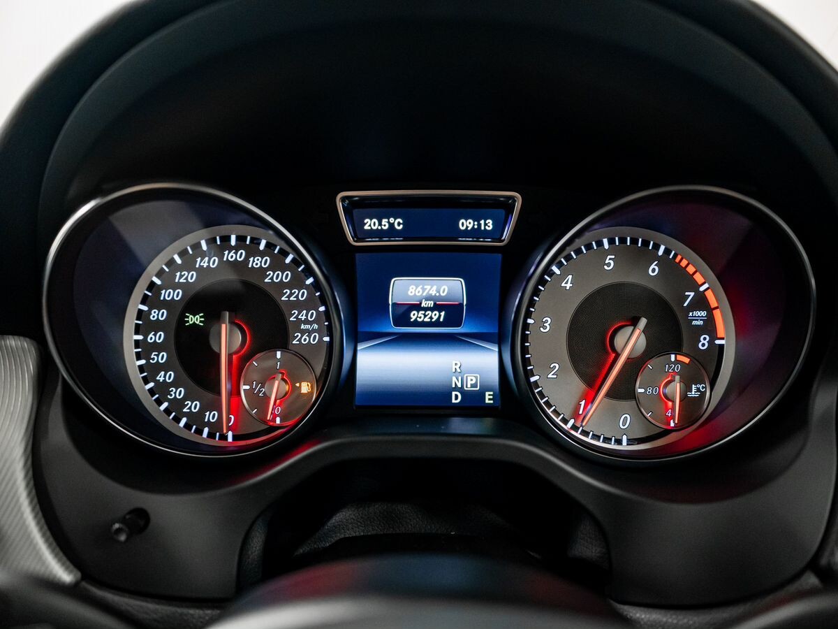 Mercedes-Benz GLA-Class 2014 - фото автомобиля
