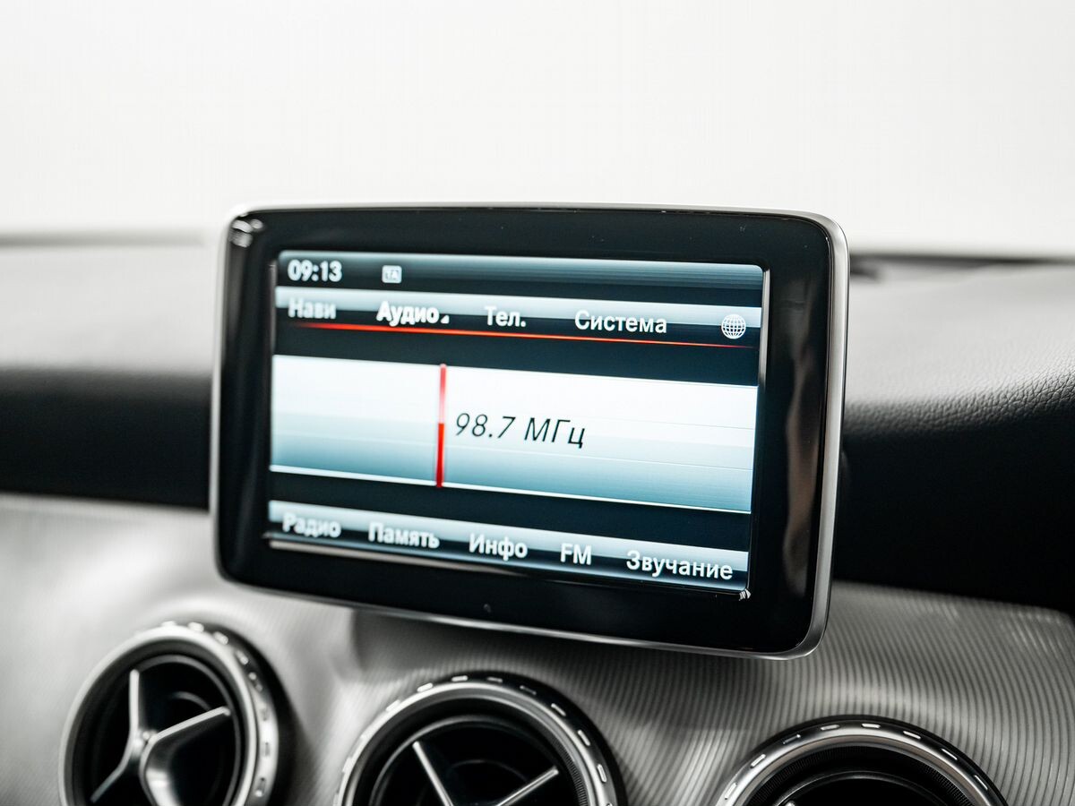 Mercedes-Benz GLA-Class 2014 - фото автомобиля