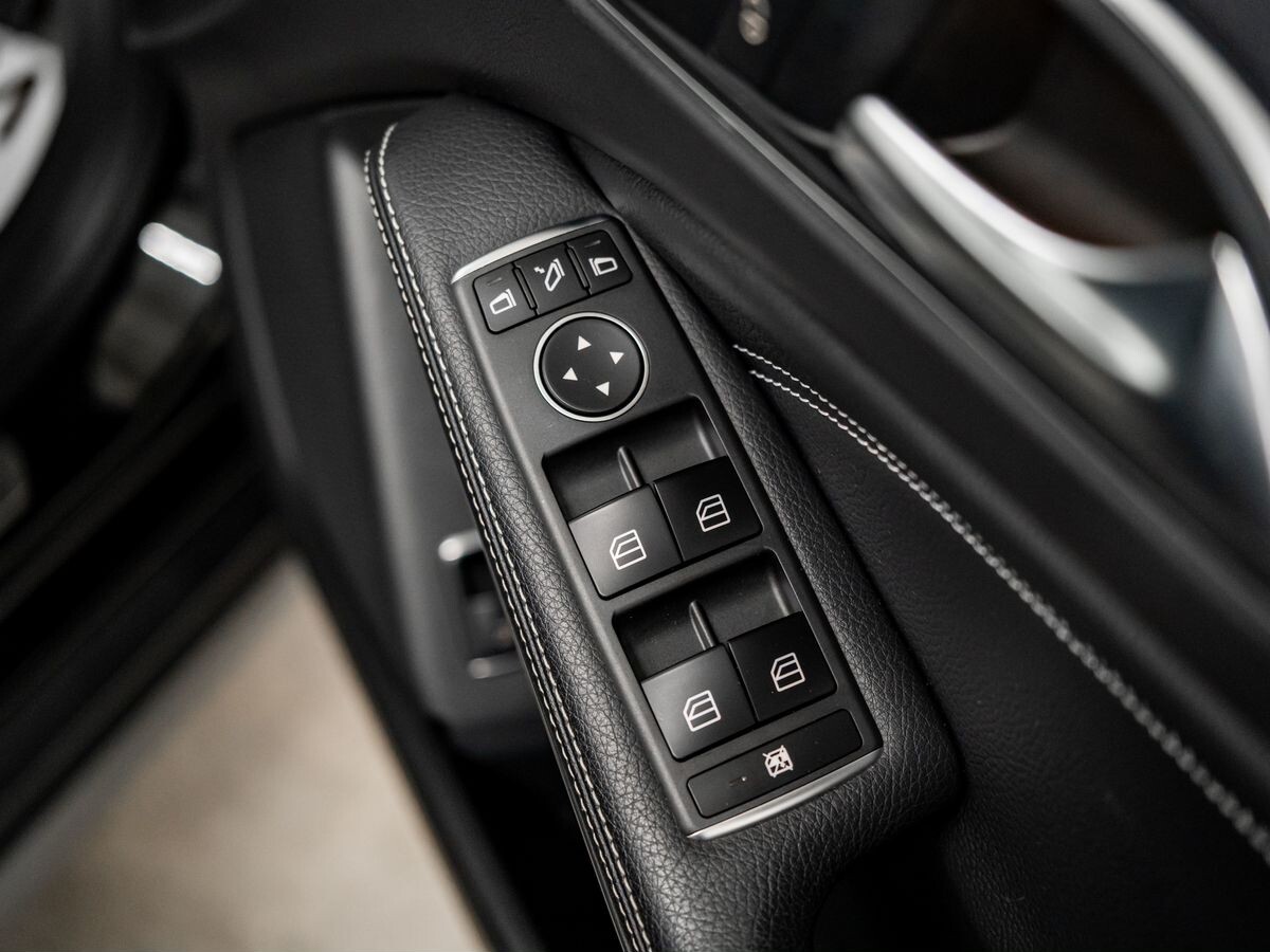 Mercedes-Benz GLA-Class 2014 - фото автомобиля