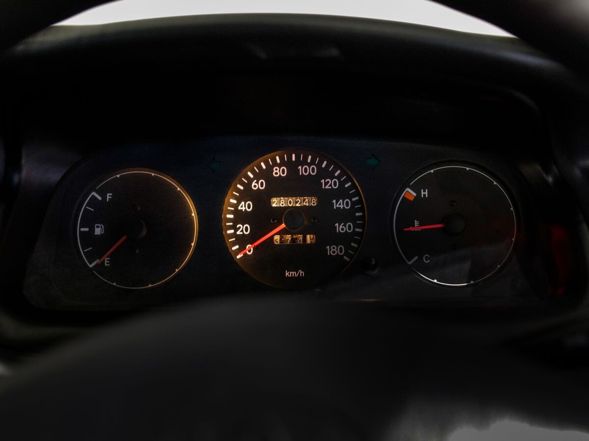 Toyota Corolla 2000 - фото автомобиля