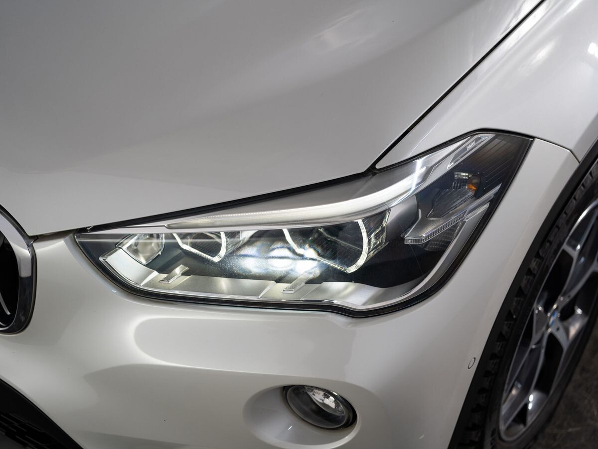 BMW X1 2017 - фото автомобиля