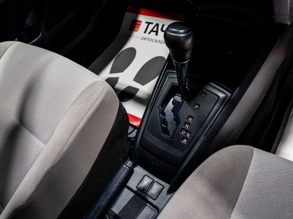 Toyota Corolla Axio 2015 - фото автомобиля