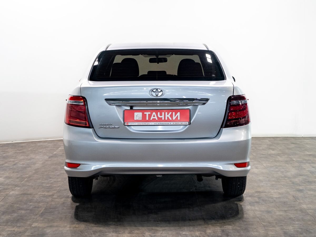 Toyota Corolla Axio 2015 - фото автомобиля