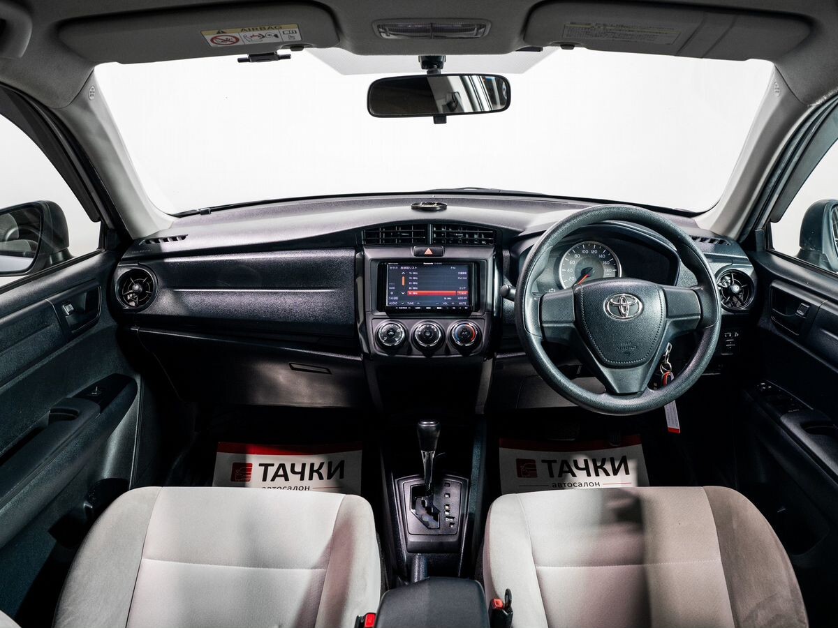 Toyota Corolla Axio 2015 - фото автомобиля