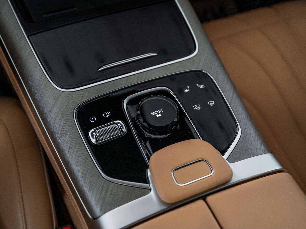 Jaecoo J8 2024 - фото автомобиля