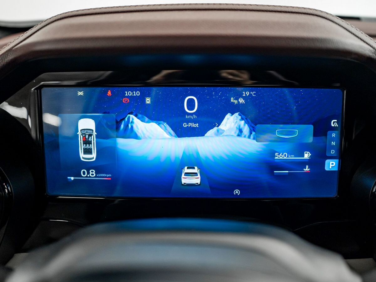 Geely Monjaro 2021 - фото автомобиля