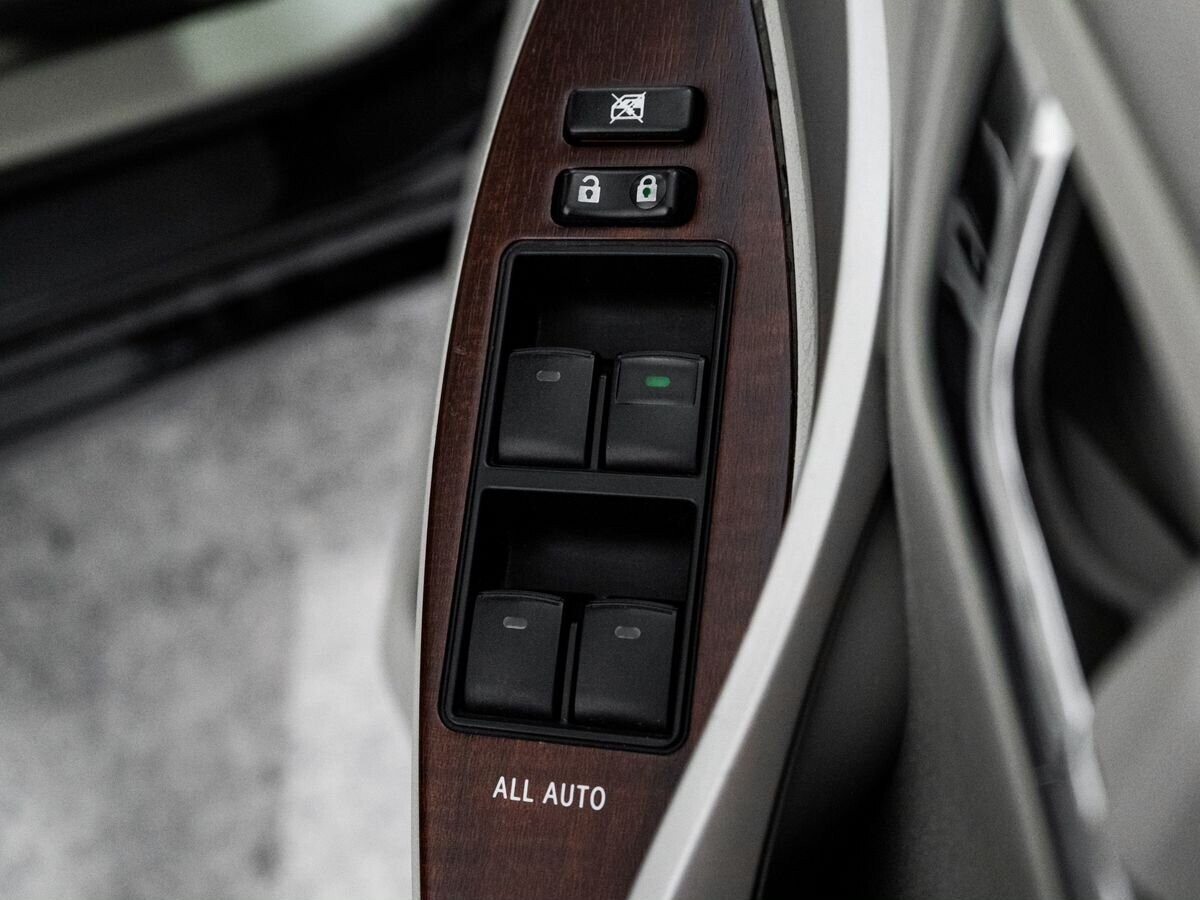 Toyota Allion 2010 - фото автомобиля