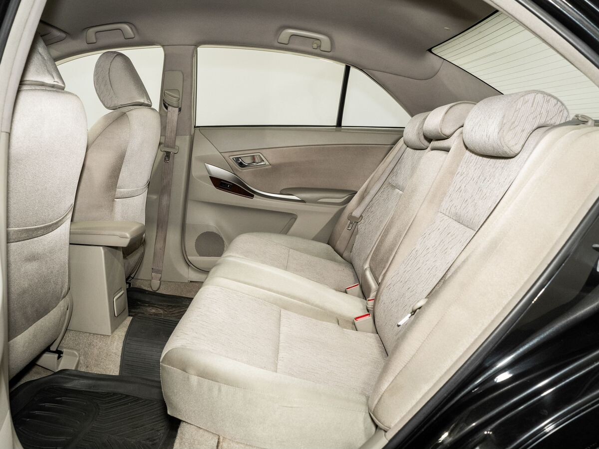 Toyota Allion 2010 - фото автомобиля