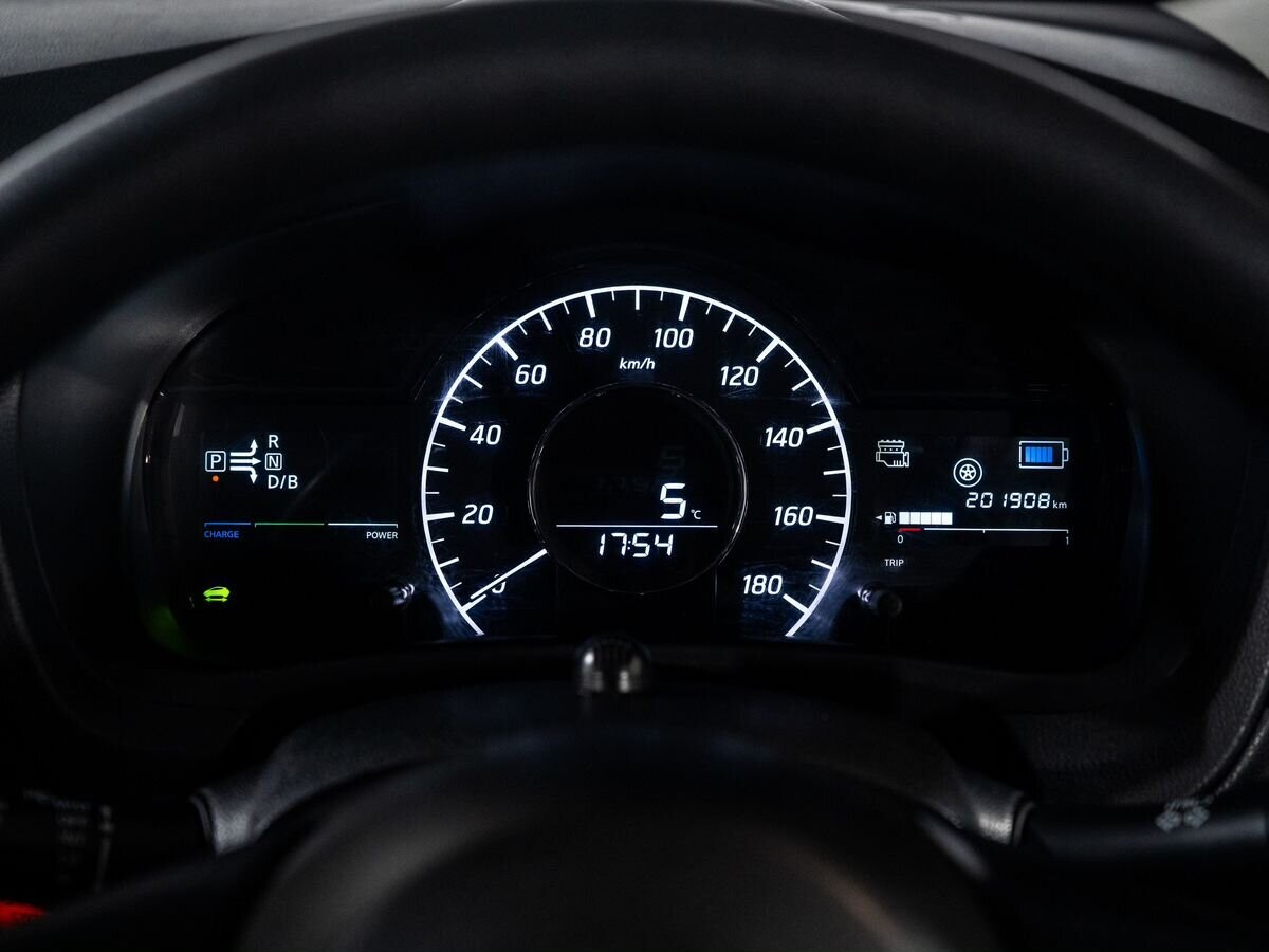 Nissan Note 2016 - фото автомобиля