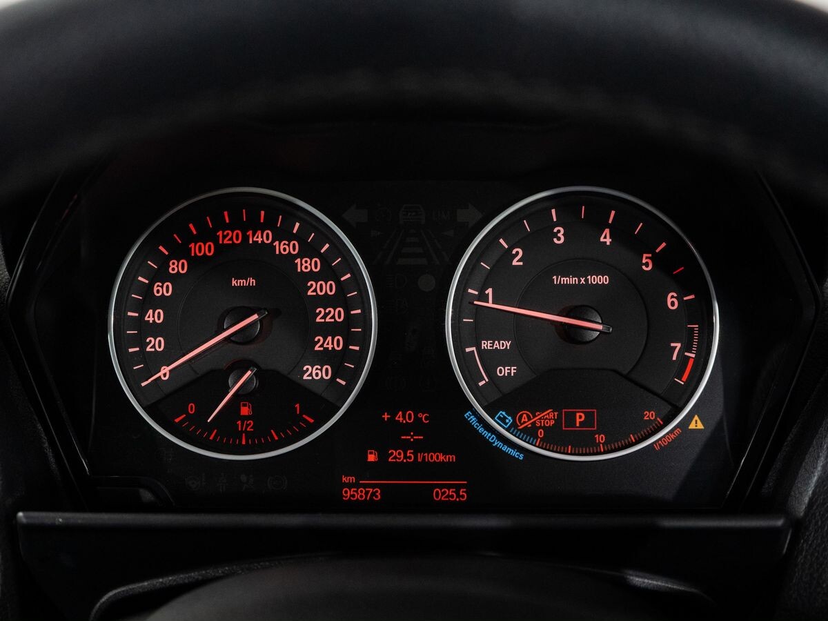BMW 1-Series 2013 - фото автомобиля