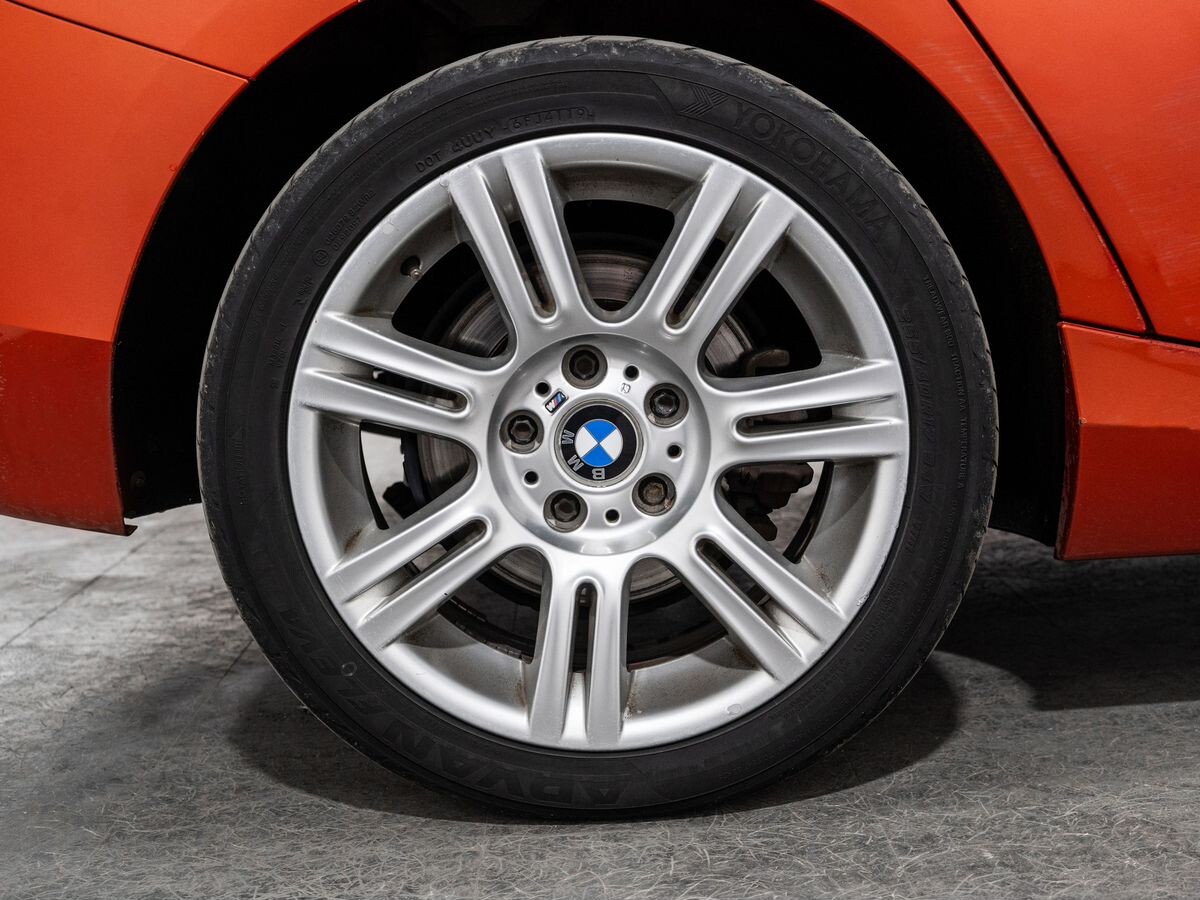 BMW 1-Series 2013 - фото автомобиля